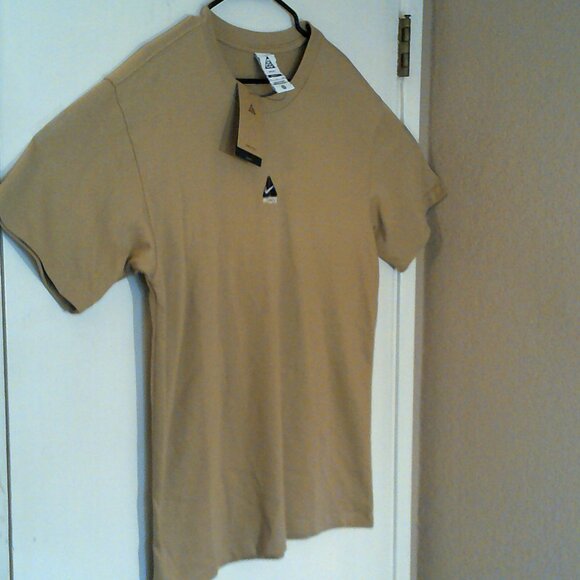 NEW NIKE Dri-FIT ACG "Lungs LS Tee" MEN'S KHAKI BLACK T-SHIRT SMALL DQ1815-297 - Picture 4 of 6